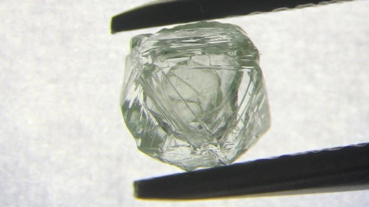 Berlian Dalam Berlian di Siberia, Berumur Sekitar 800 Juta Tahun