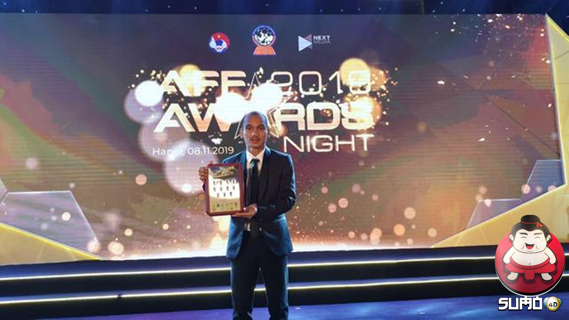 Riko Simanjuntak Persembahkan Penghargaan AFF