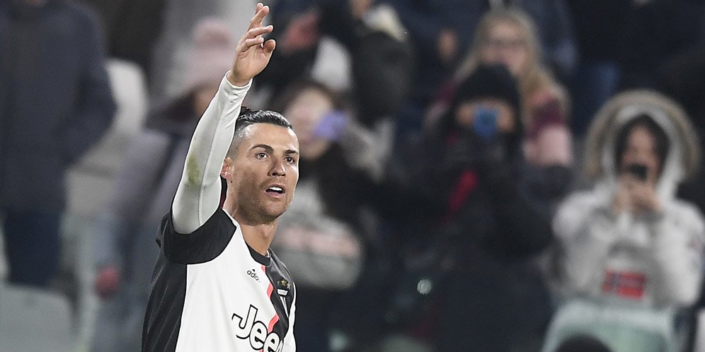 Batistuta Ucapkan Selamat Pada Ronaldo Usai Samai Rekornya di Serie A