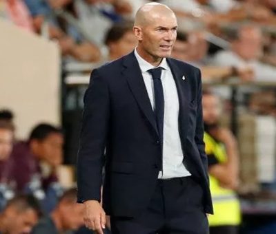 Zidane Beri Pembelaan