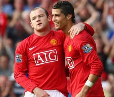 Rooney Sebut Ronaldo Makan Junk Food