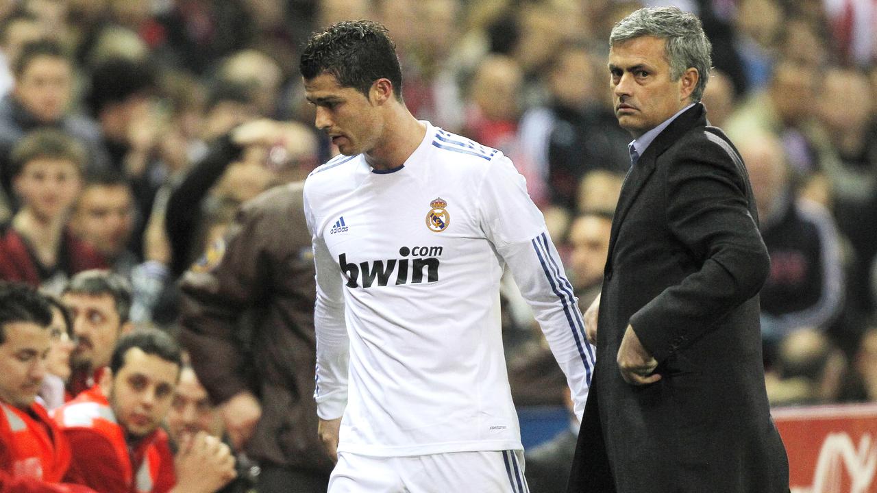 Mourinho Nyaris Berkelahi dan Buat Cristiano Ronaldo Menangis