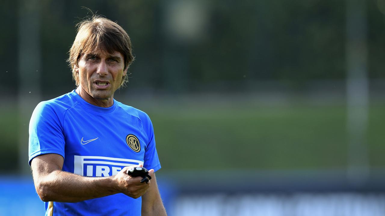 Tak Betah di Inter, Conte Ingin Gantikan Sarri di Juventus