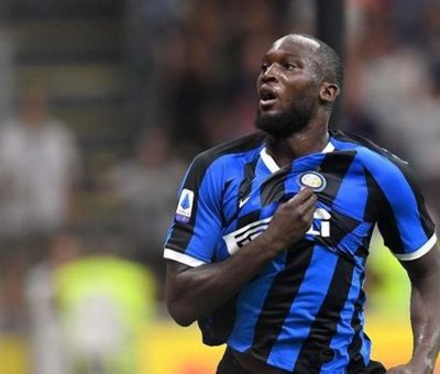 Chelsea dan Man City Minati Romelu Lukaku